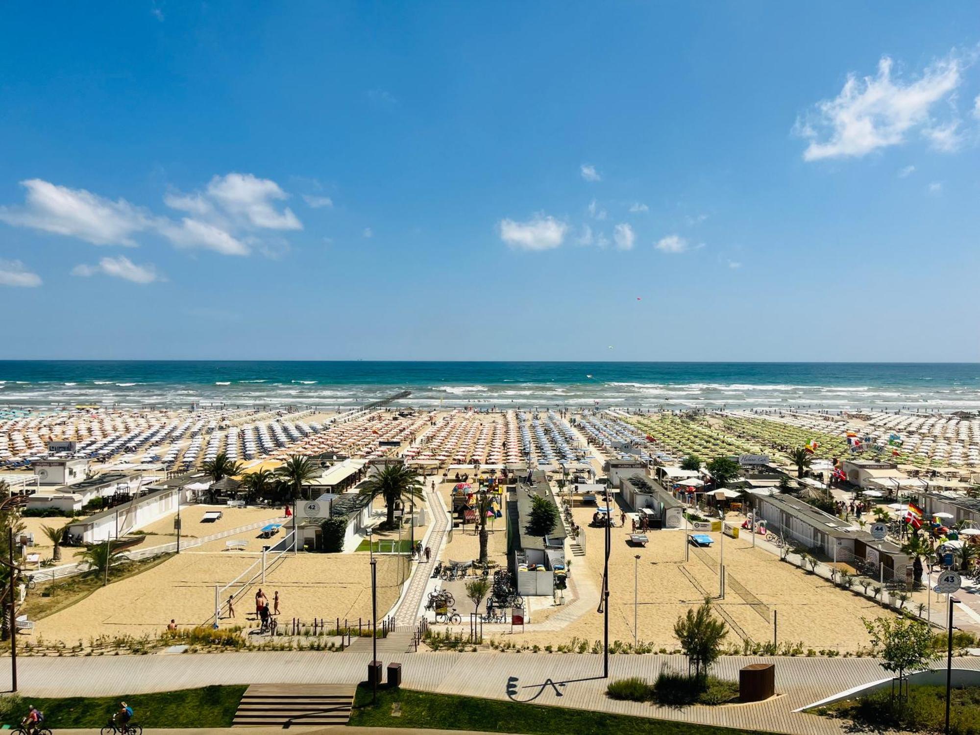 Columbia Frontemare 3* Rimini